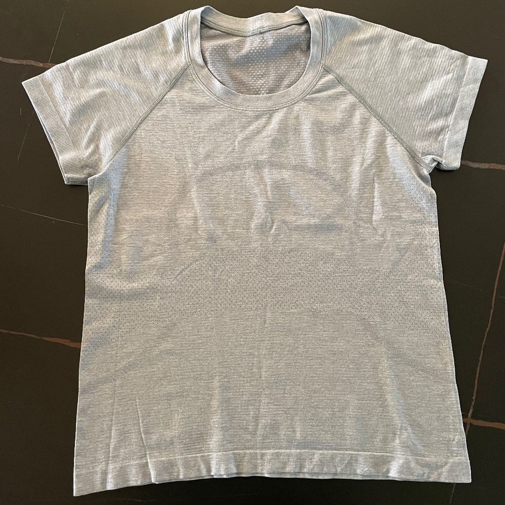 Light BLUE Swiftly tech short sleeve 2.0 race length